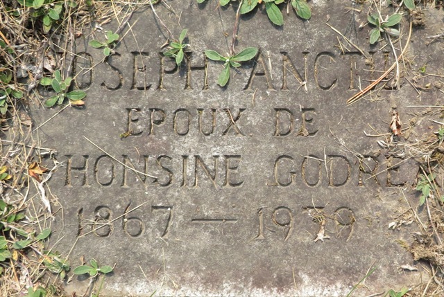 plaques\lot381_4.jpg